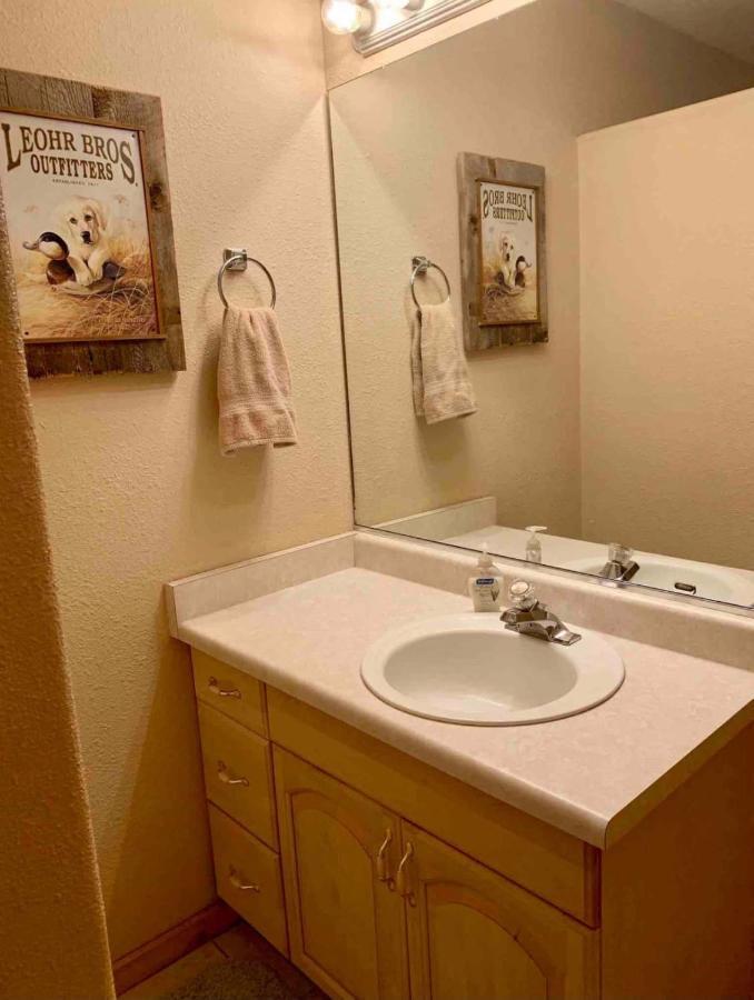 Adventure Awaits 3King Bed,2Bath Log Cabin In Heart Of Duck Creek Village! Buitenkant foto
